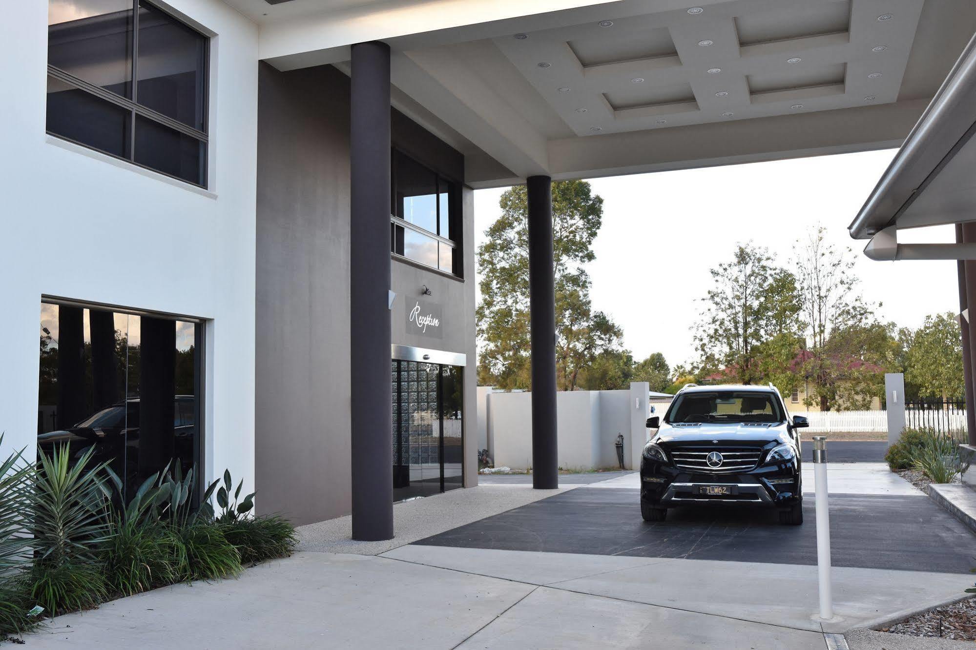 Western Downs Motor Inn Miles Zewnętrze zdjęcie