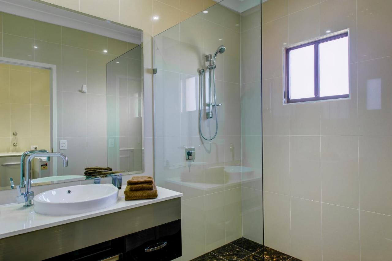 Western Downs Motor Inn Miles Zewnętrze zdjęcie
